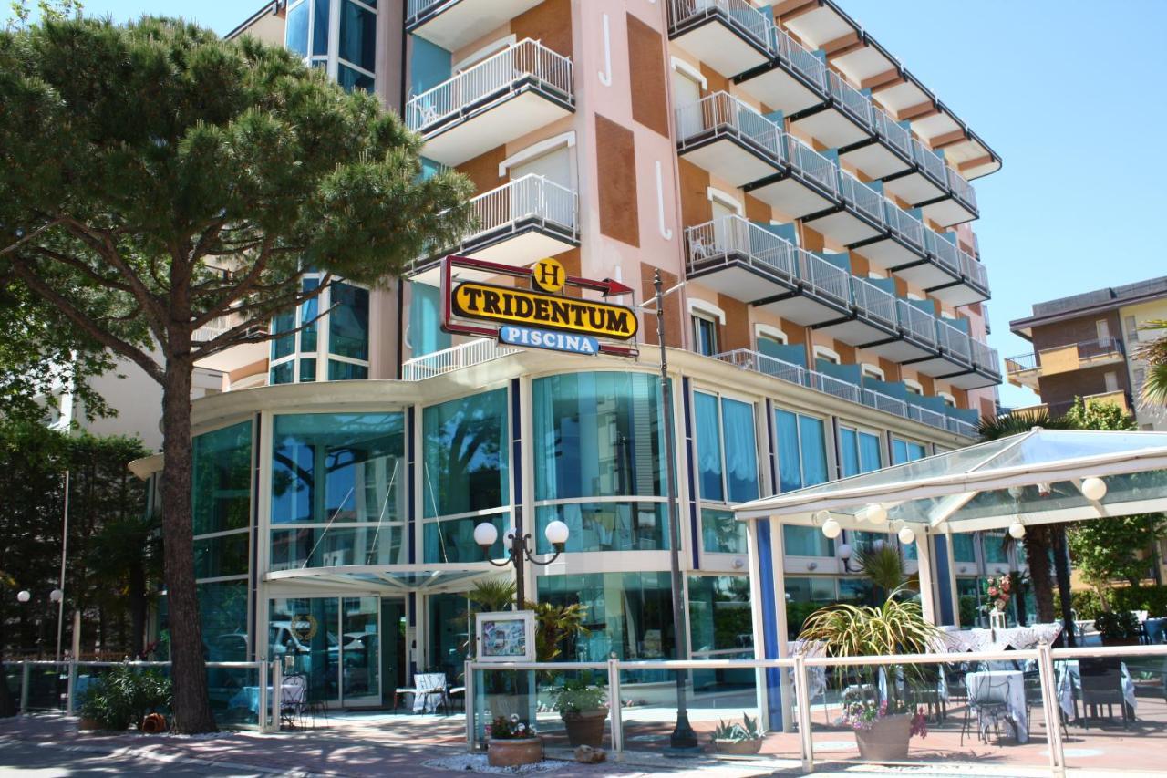 Hotel Tridentum Cesenatico Exterior foto